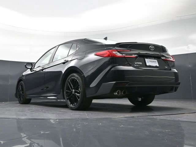 Used 2025 Toyota Camry SE FWD image 37
