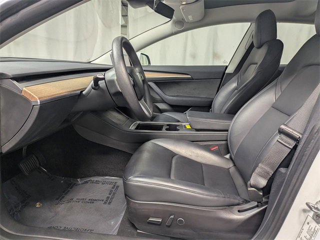 Used 2023 Tesla Model 3 Standard Range image 21