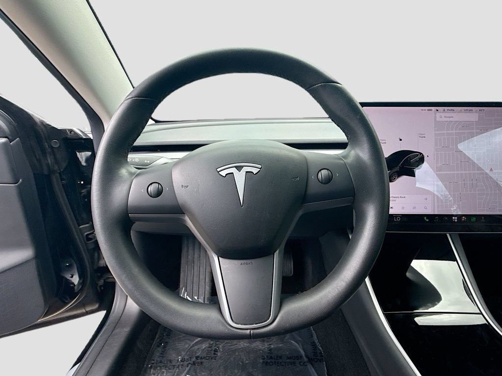 Used 2019 Tesla Model 3 Standard Range RWD image 10