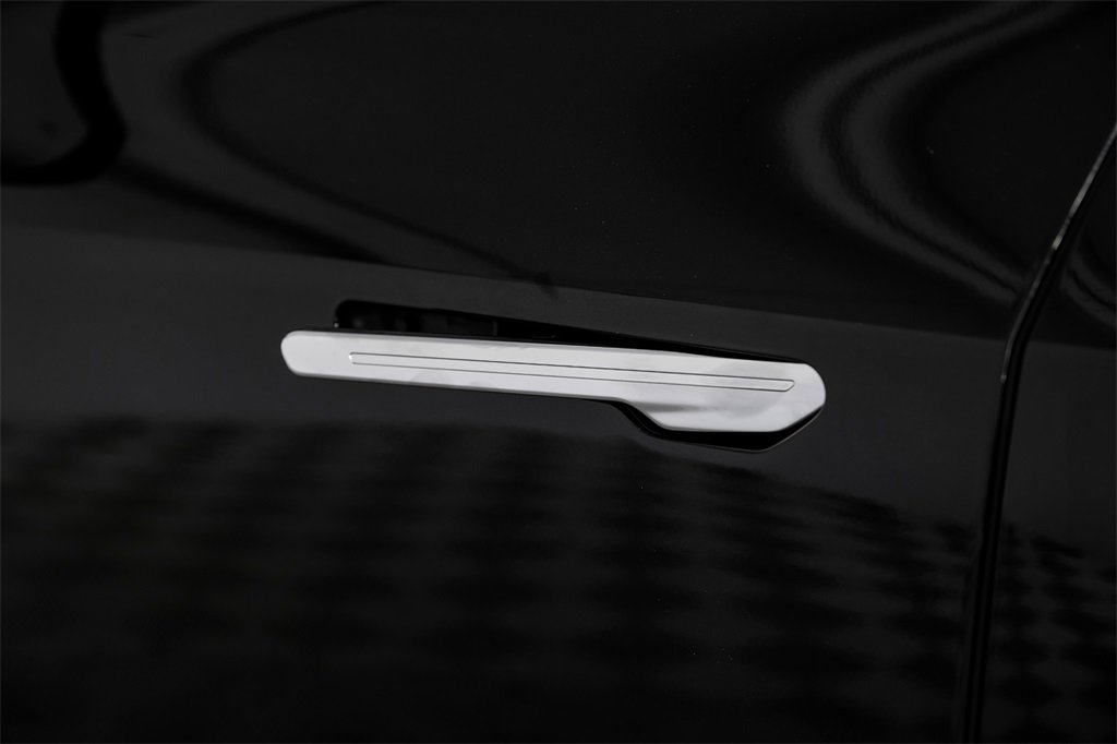 Used 2024 Cadillac Lyriq Tech image 41