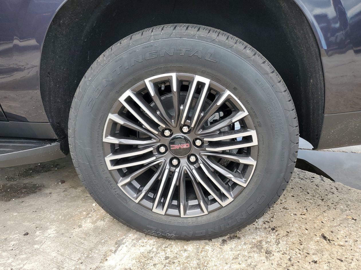 New 2026 GMC Yukon XL Elevation w/ Elevation Premium Package AWD/4WD image 6