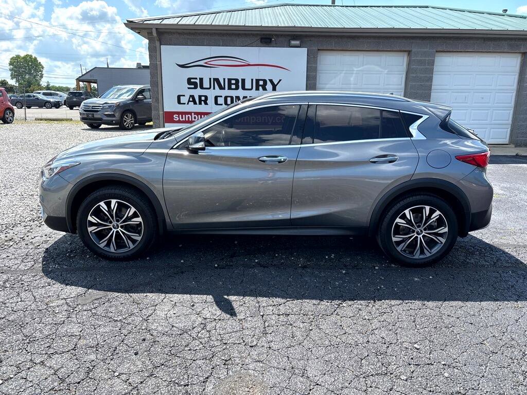 Used 2017 INFINITI QX30 Premium w/ Navigation Package