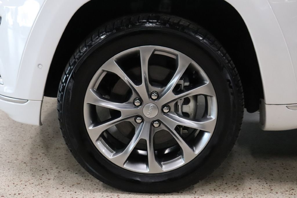 Used 2021 Jeep Grand Cherokee Summit image 37
