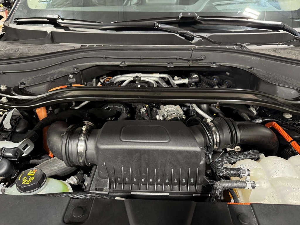 Certified 2022 Lincoln Aviator Grand Touring w/ Equipment Group 301A image 29