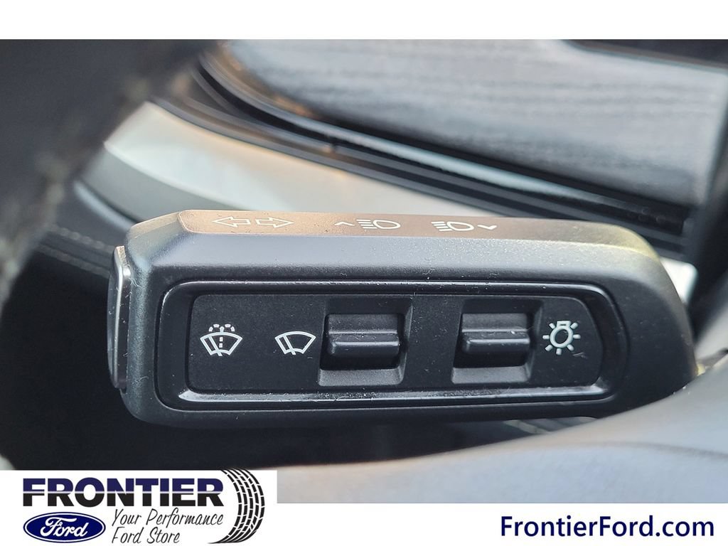 Used 2025 Rivian R1T Adventure AWD/4WD image 16