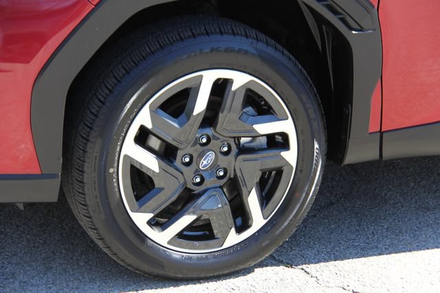 Used 2025 Subaru Forester Limited AWD/4WD image 14