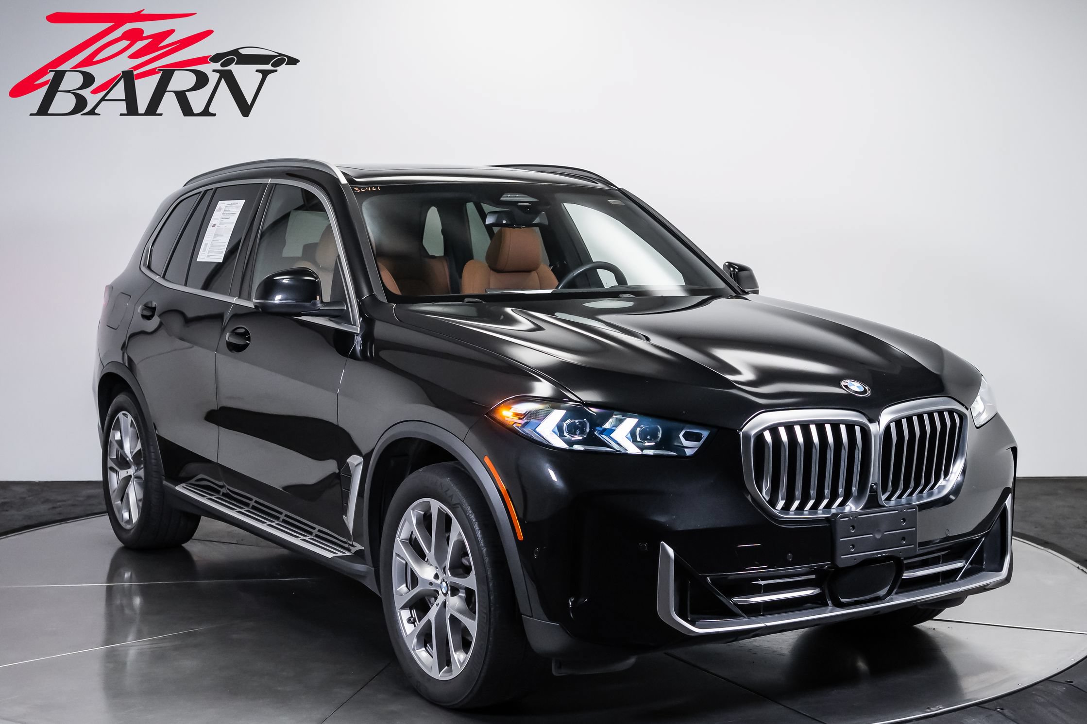 Used 2024 BMW X5 xDrive40i w/ Premium Package AWD/4WD image 7
