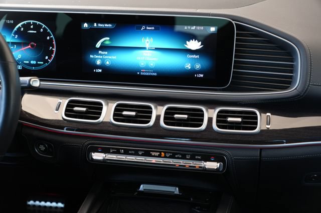 Used 2021 Mercedes-Benz GLS 580 4MATIC image 13
