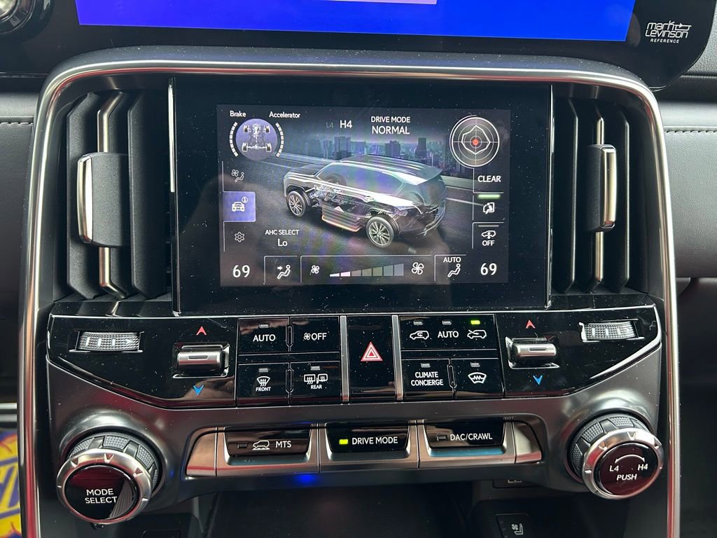 Used 2023 Lexus LX 600 F Sport w/ Accessory Package (Z1) image 26