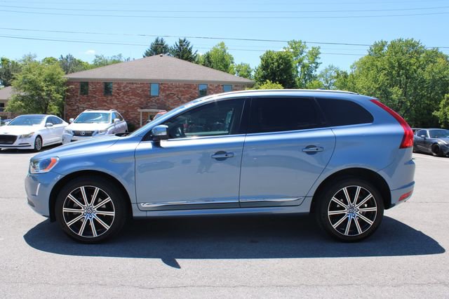 Used 2017 Volvo XC60 T6 Inscription w/ Climate Package AWD/4WD image 5
