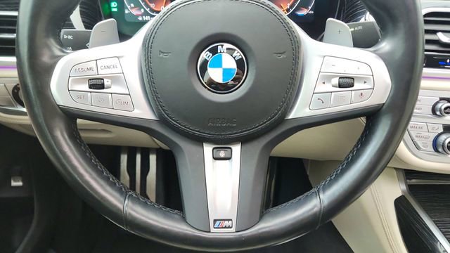 Used 2022 BMW 740i xDrive w/ M Sport Package image 43