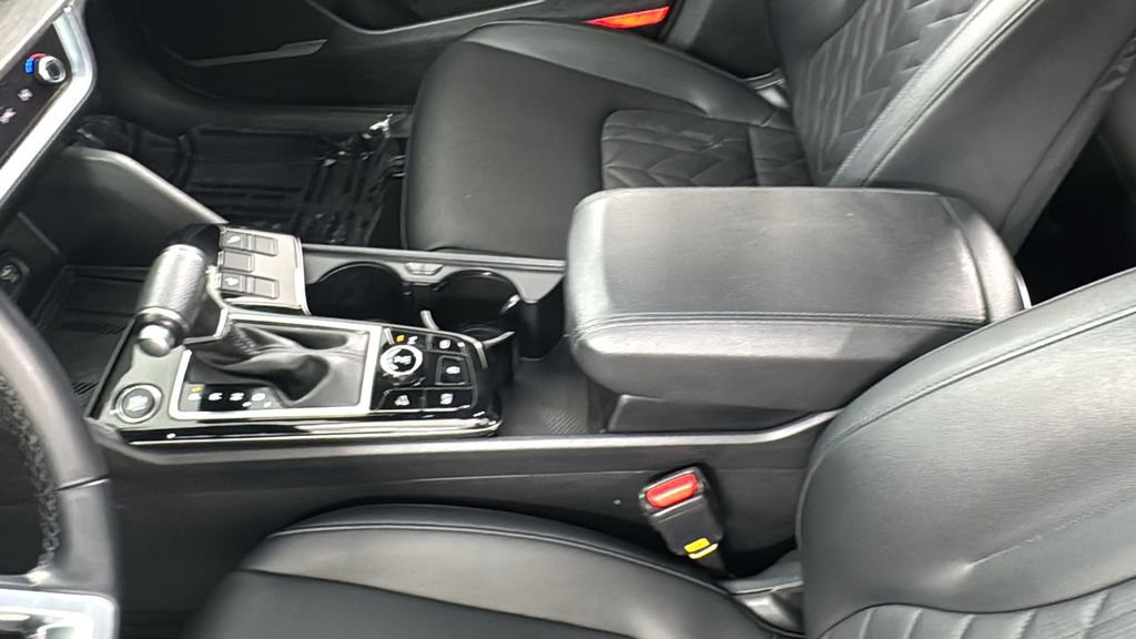 Used 2025 Kia Sportage X-Line w/ Premium Package image 34