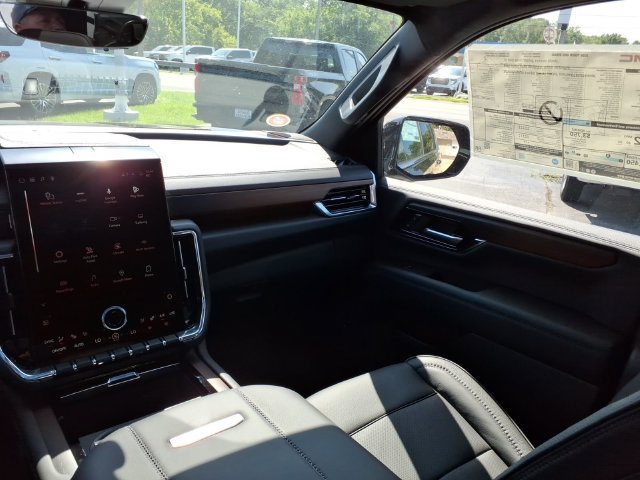 New 2026 GMC Yukon Denali w/ Advanced Technology Package AWD/4WD image 30