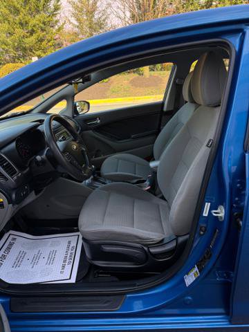 Used 2014 Kia Forte LX w/ Popular Package image 10