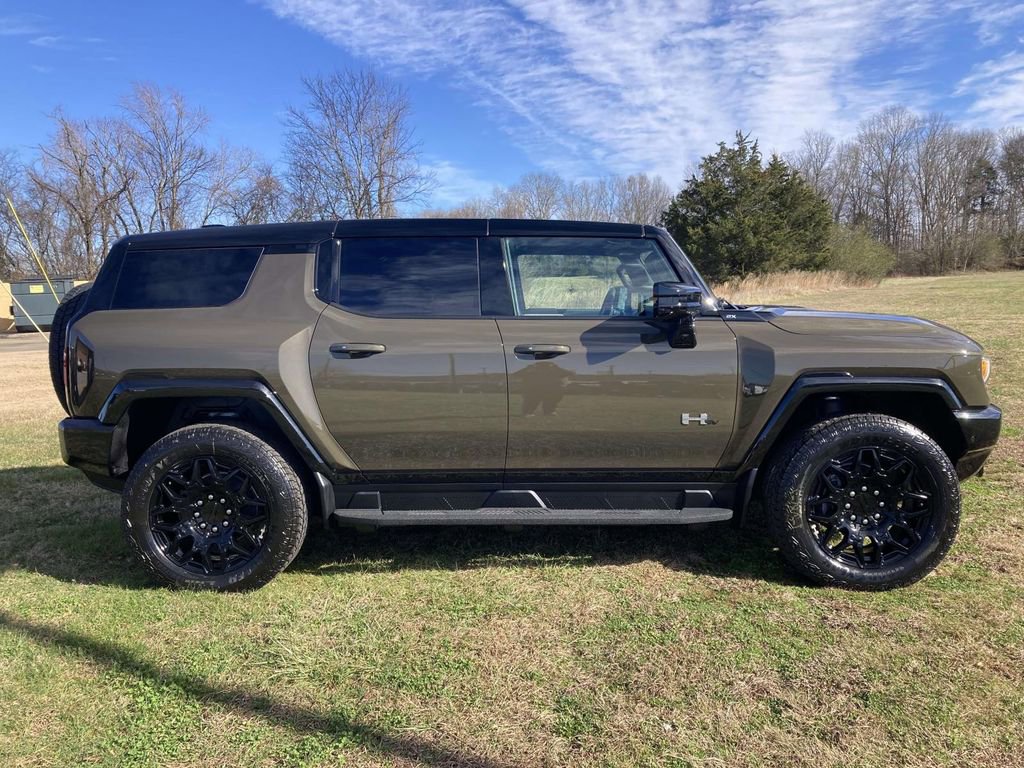 New 2026 GMC Hummer EV SUV image 2