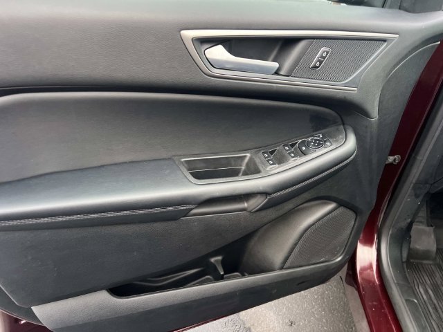 Certified 2024 Ford Edge SEL w/ Convenience Package AWD/4WD image 15