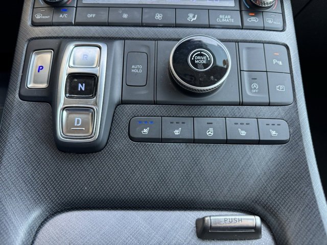 Used 2023 Hyundai Palisade Limited image 23