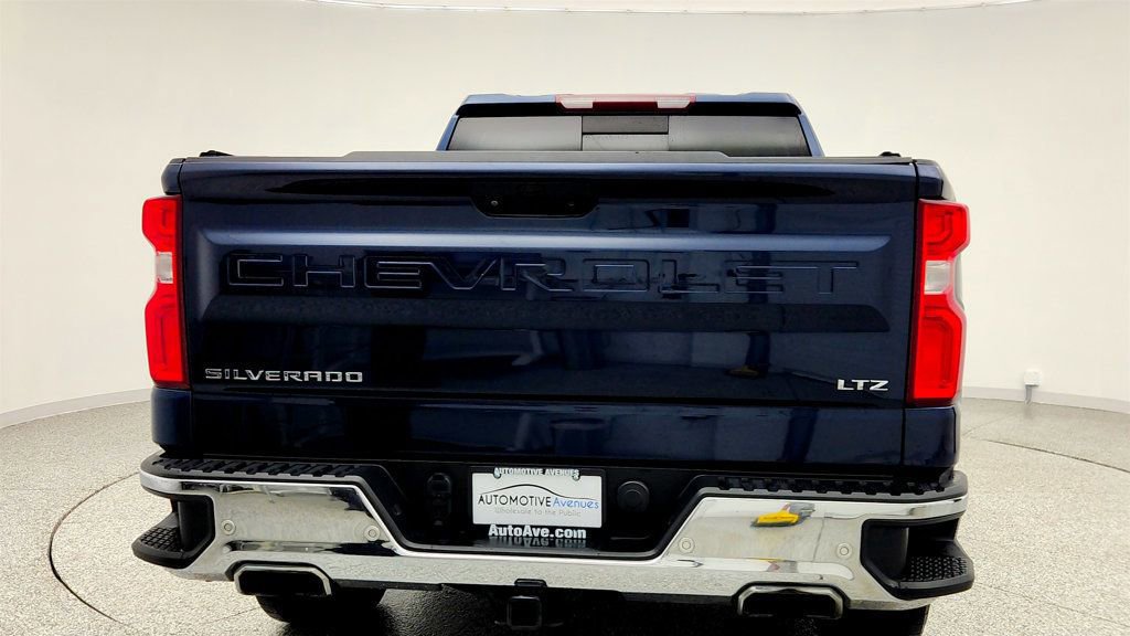 Used 2019 Chevrolet Silverado 1500 LTZ w/ LTZ Premium Package image 6