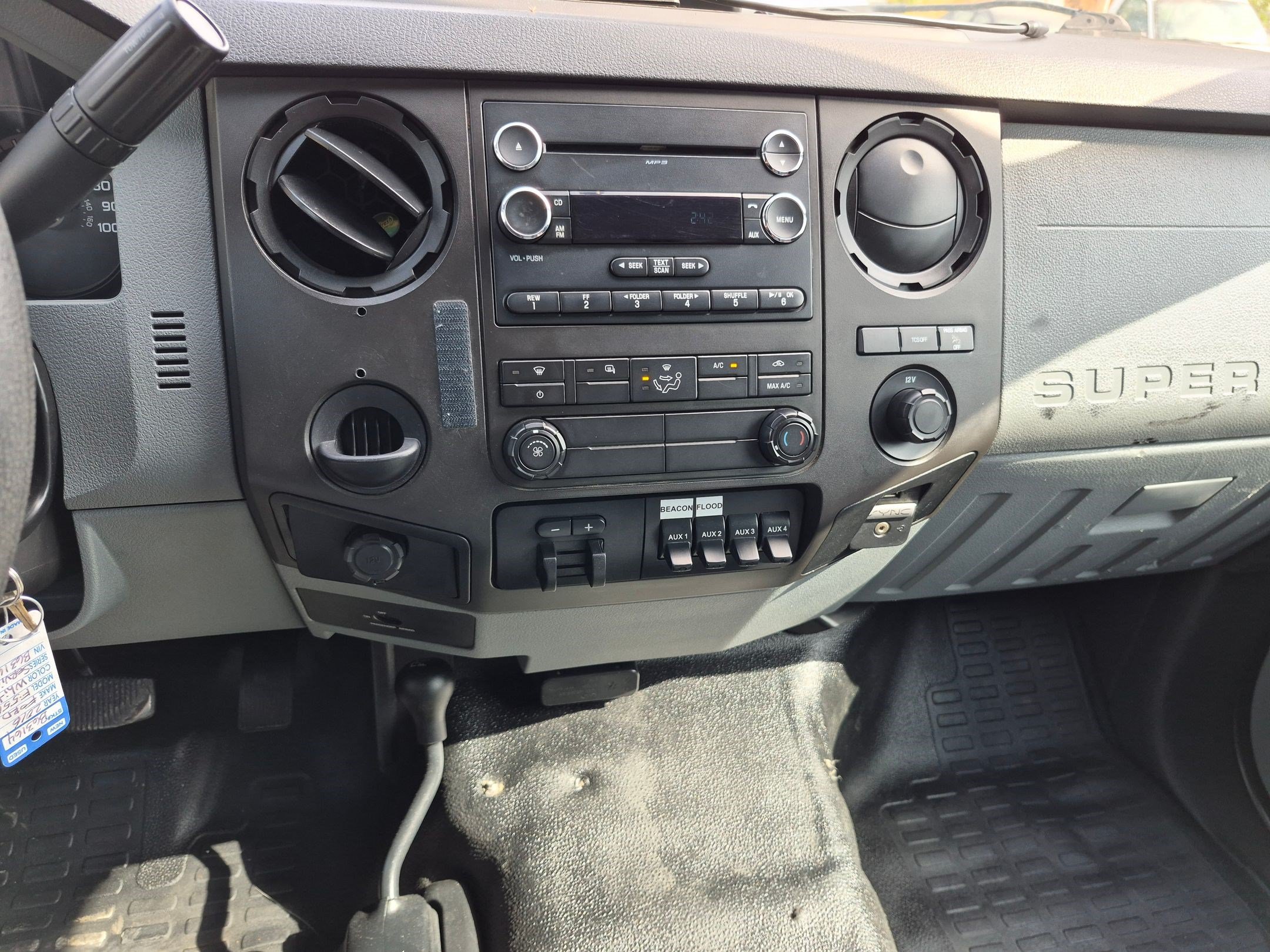 Used 2016 Ford F550 4x4 Regular Cab Super Duty image 23