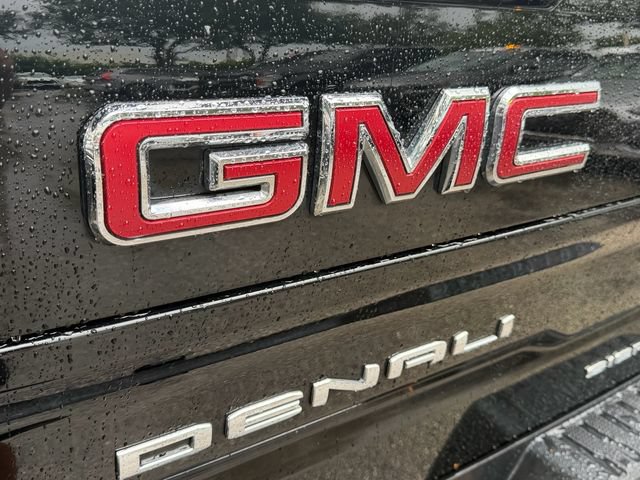 Used 2023 GMC Sierra 1500 Denali w/ Denali Reserve Package AWD/4WD image 10
