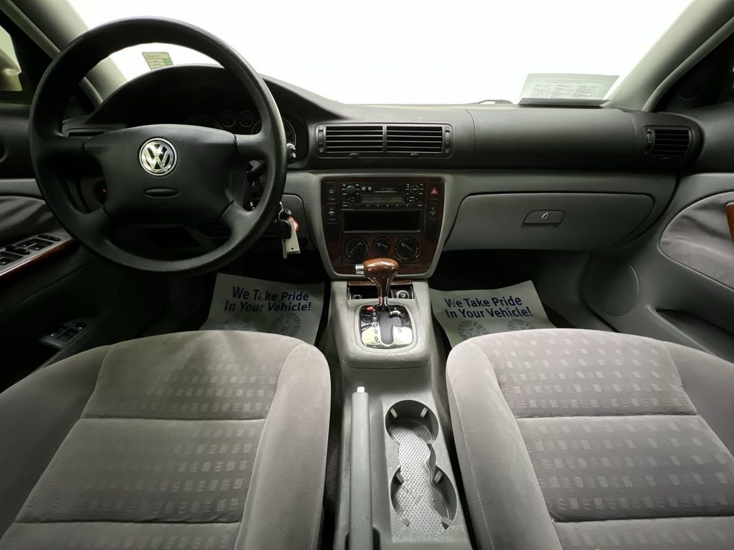Used 2001 Volkswagen Passat GLS AWD/4WD image 18