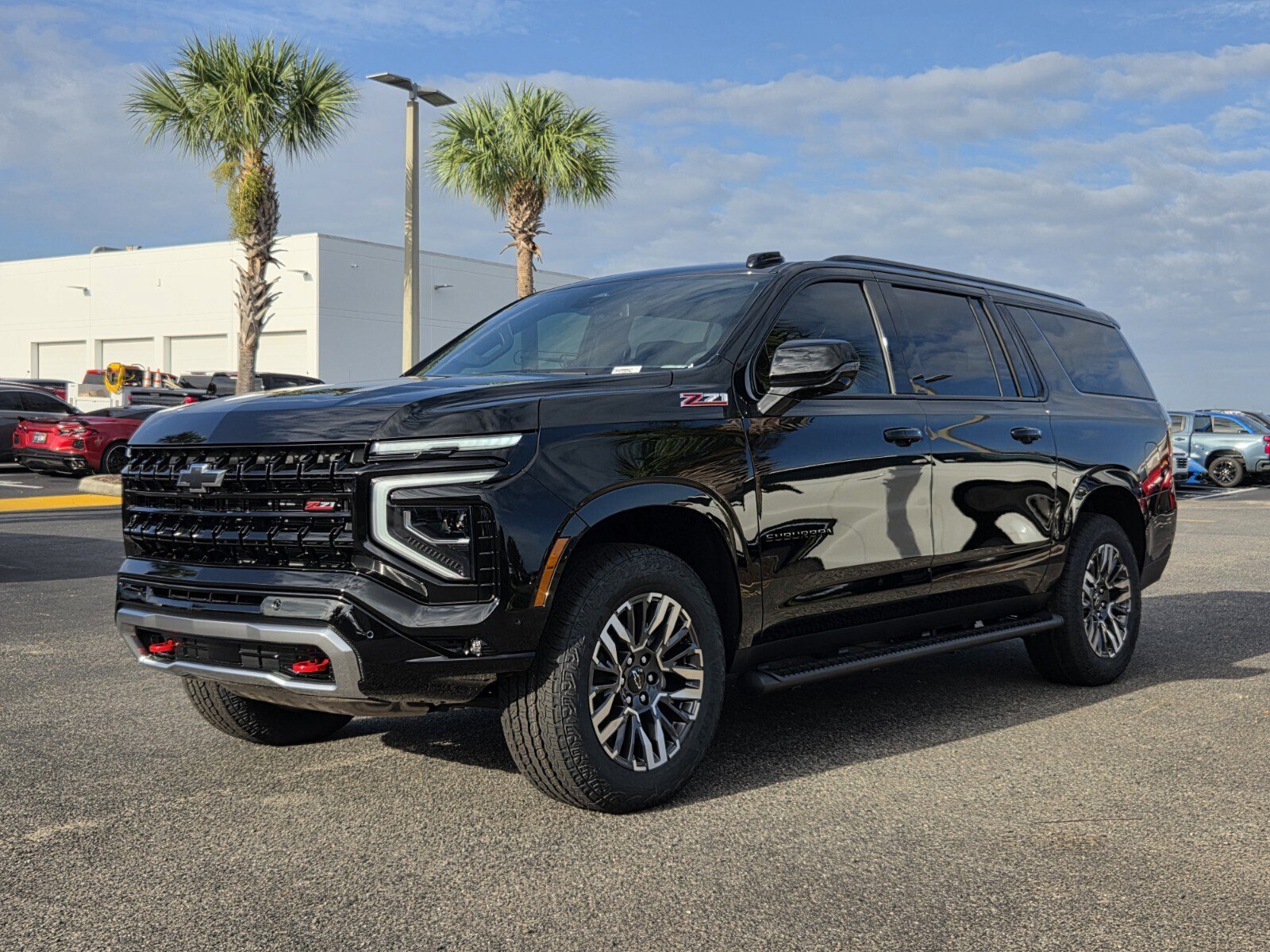 New 2026 Chevrolet Suburban Z71 w/ Z71 Off-Road Package AWD/4WD image 2
