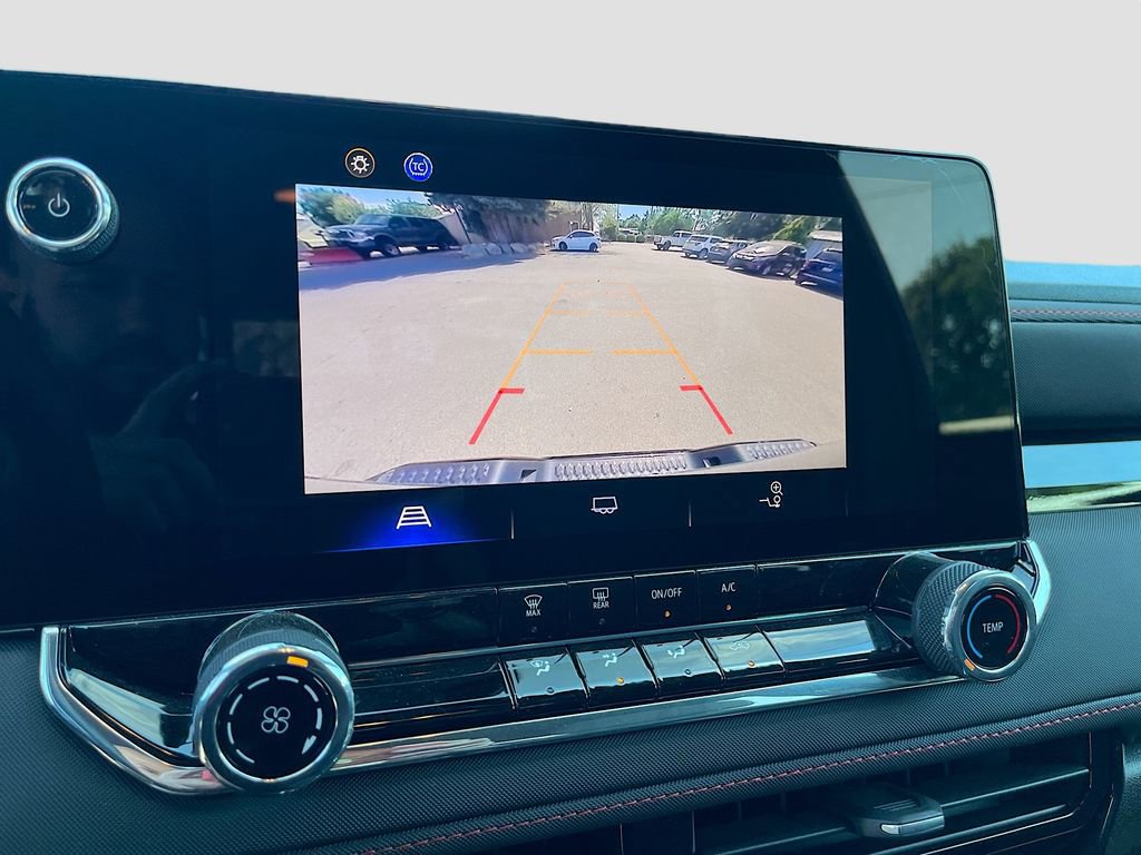 Used 2024 Chevrolet Colorado Z71 w/ Advanced Trailering Package image 14