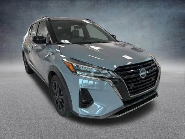 Used 2023 Nissan Kicks SR w/ SR Premium Package image 5