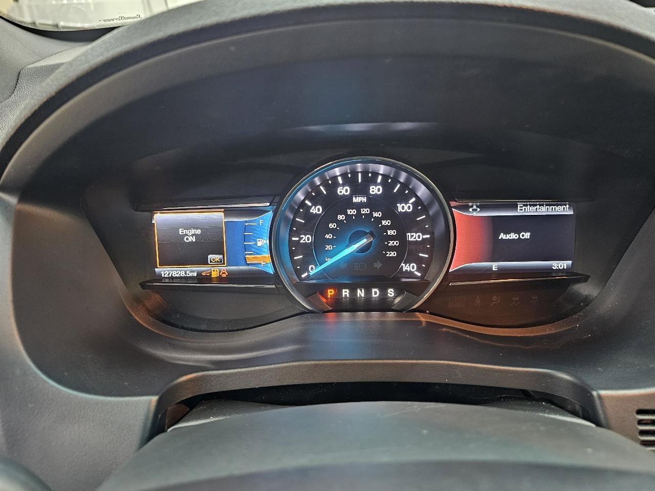 Used 2016 Ford Explorer XLT w/ Equipment Group 202A FWD image 30