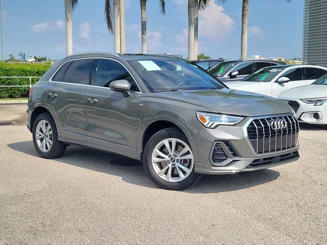 Used 2024 Audi Q3 2.0T Premium AWD/4WD image 32