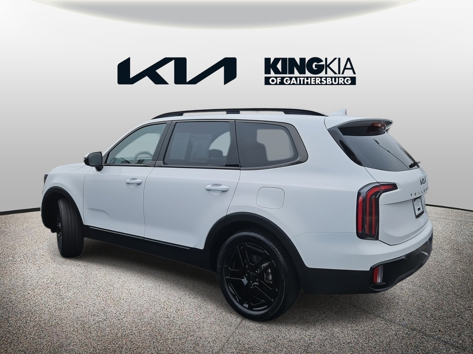 Used 2025 Kia Telluride SX X-Line image 6