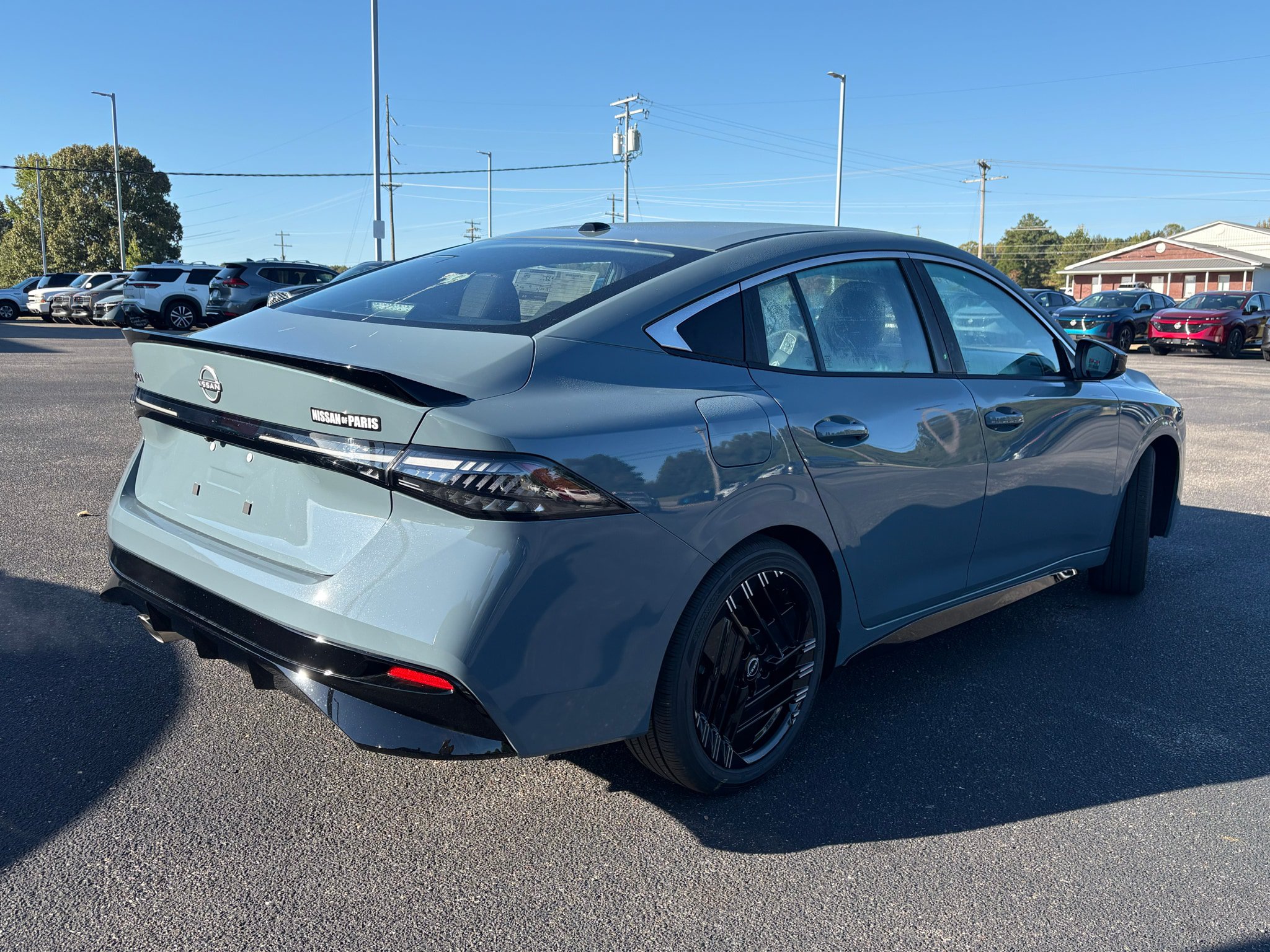 New 2027 Nissan Sentra SR w/ Floor Mat Package FWD image 7
