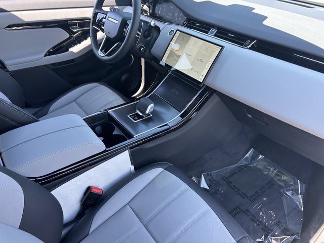 New 2026 Land Rover Range Rover Evoque Hoxton AWD/4WD image 16