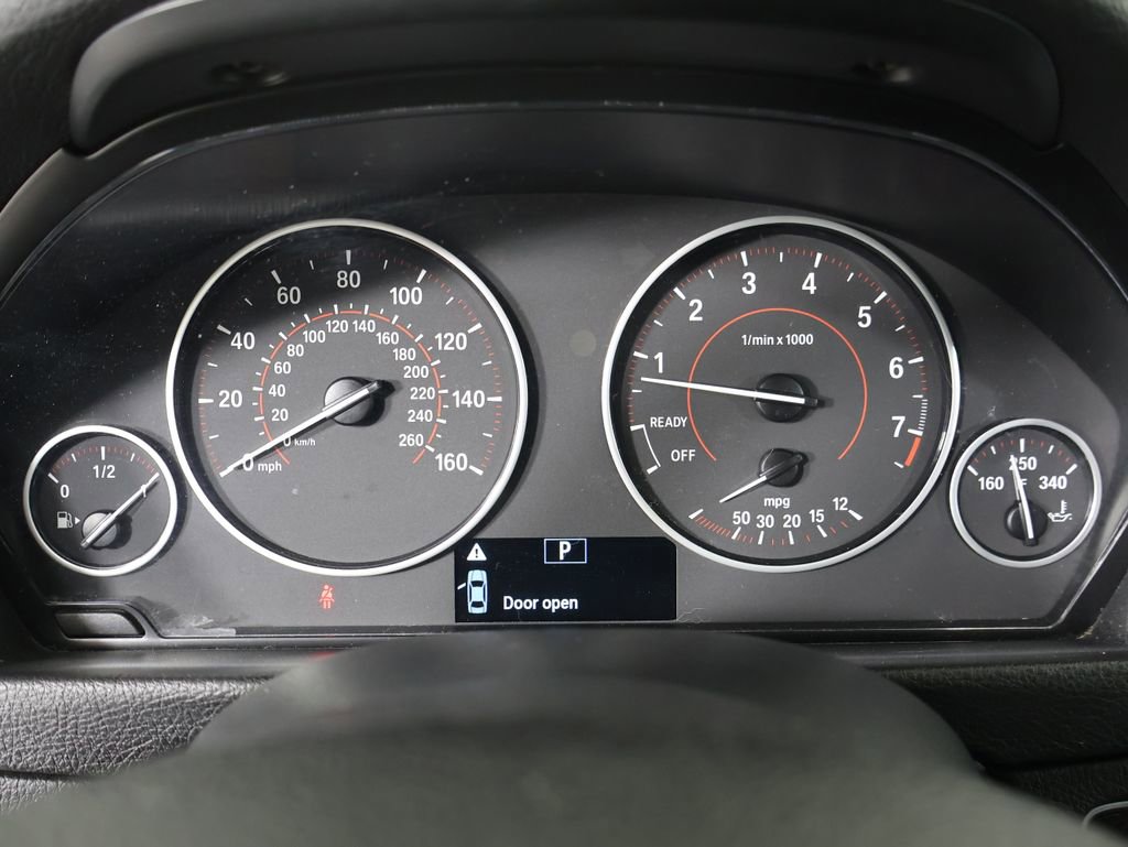 Used 2018 BMW 330i xDrive Sedan w/ Convenience Package image 33