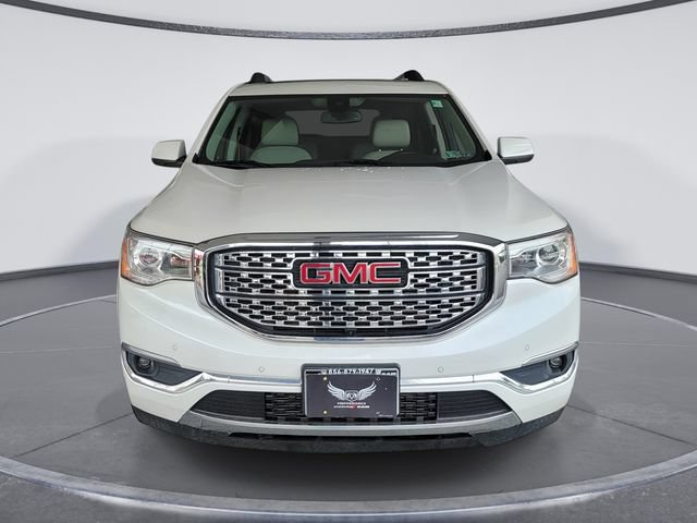 Used 2018 GMC Acadia Denali w/ Technology Package AWD/4WD image 3
