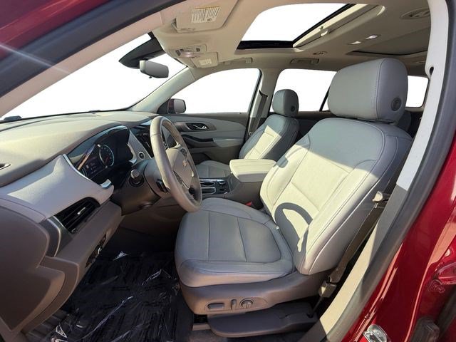 Used 2020 Chevrolet Traverse Premier FWD image 10