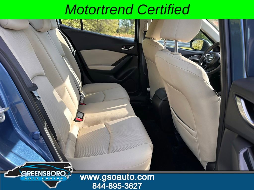 Used 2018 MAZDA MAZDA3 Sport FWD image 17