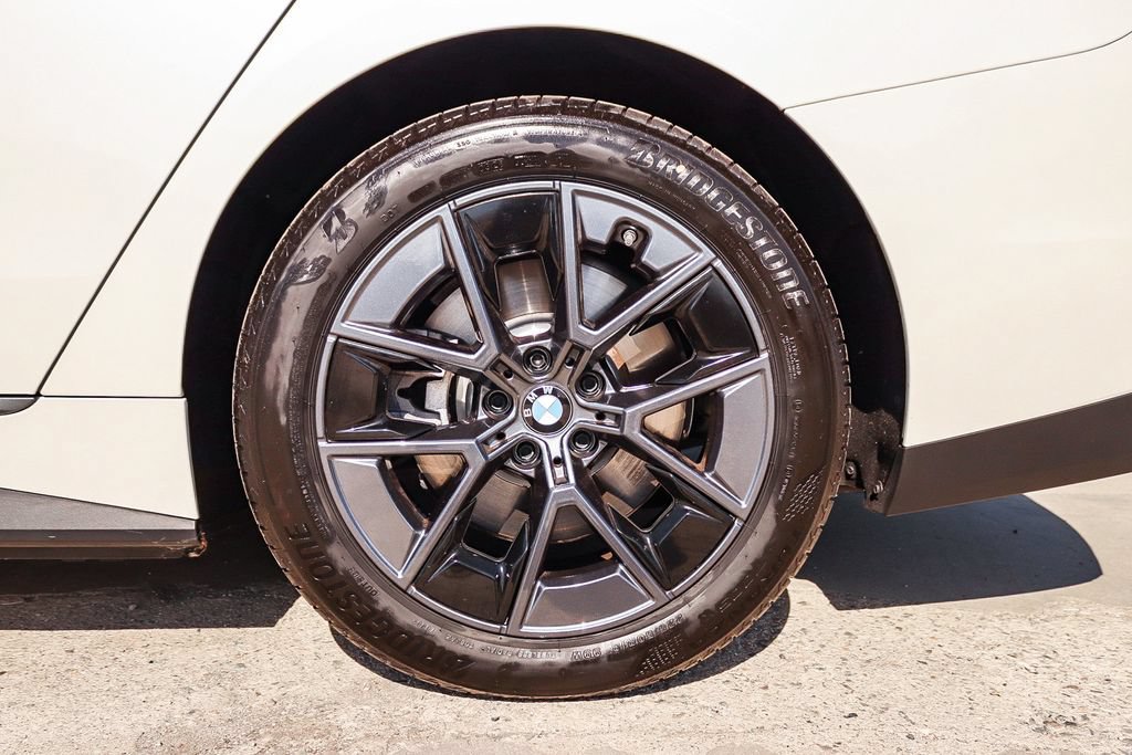 Certified 2025 BMW i4 eDrive40 RWD image 13