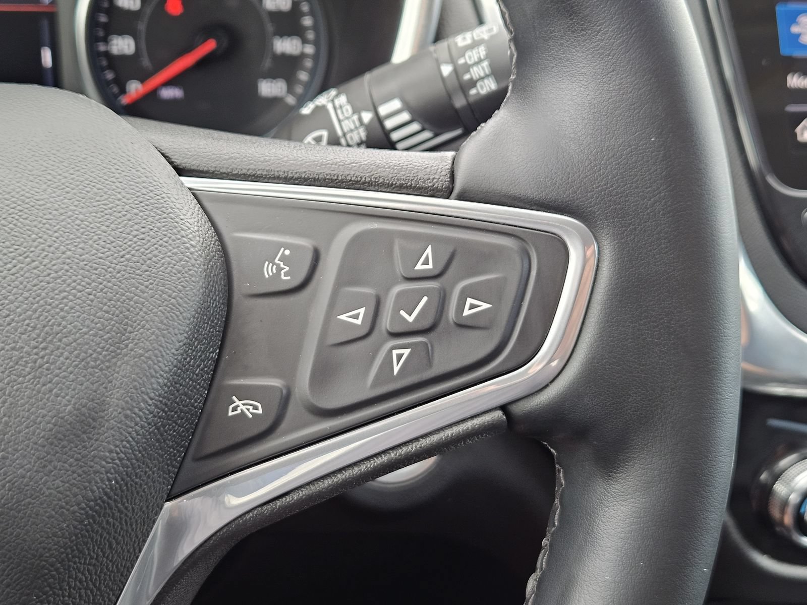 Certified 2023 Chevrolet Equinox Premier FWD image 26
