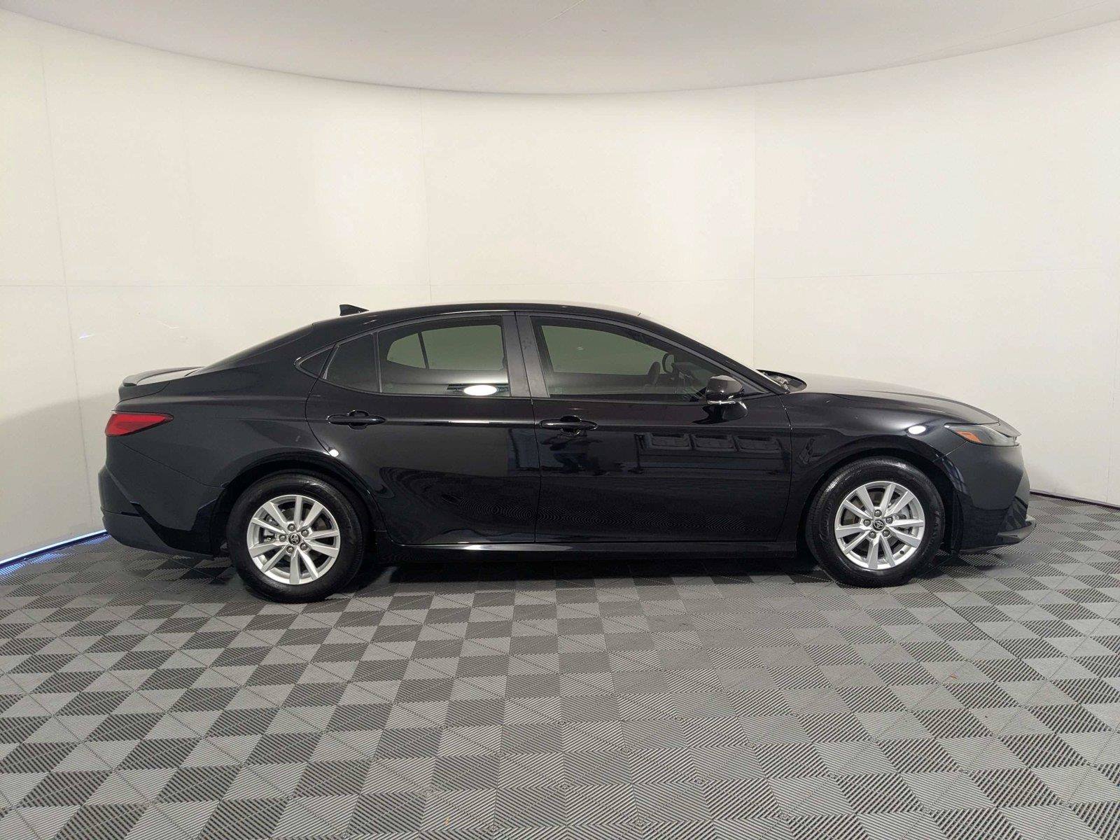 Certified 2025 Toyota Camry LE w/ Convenience Package FWD image 4