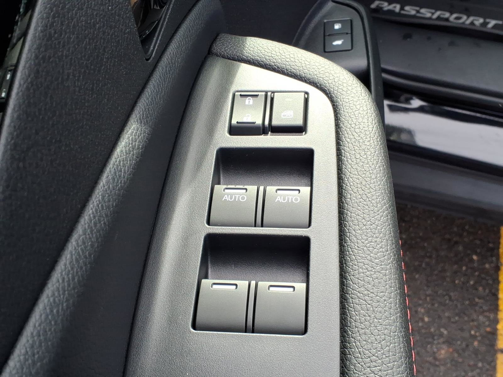 Certified 2024 Honda Passport Black Edition image 6