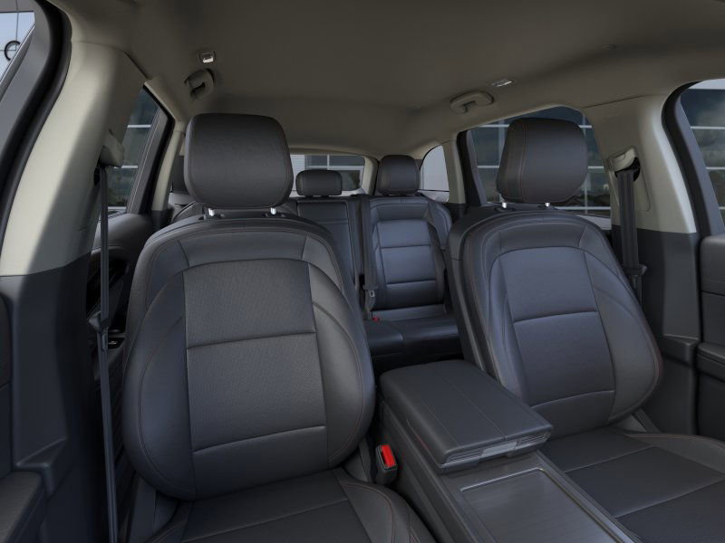 New 2026 Lincoln Nautilus Premier image 10