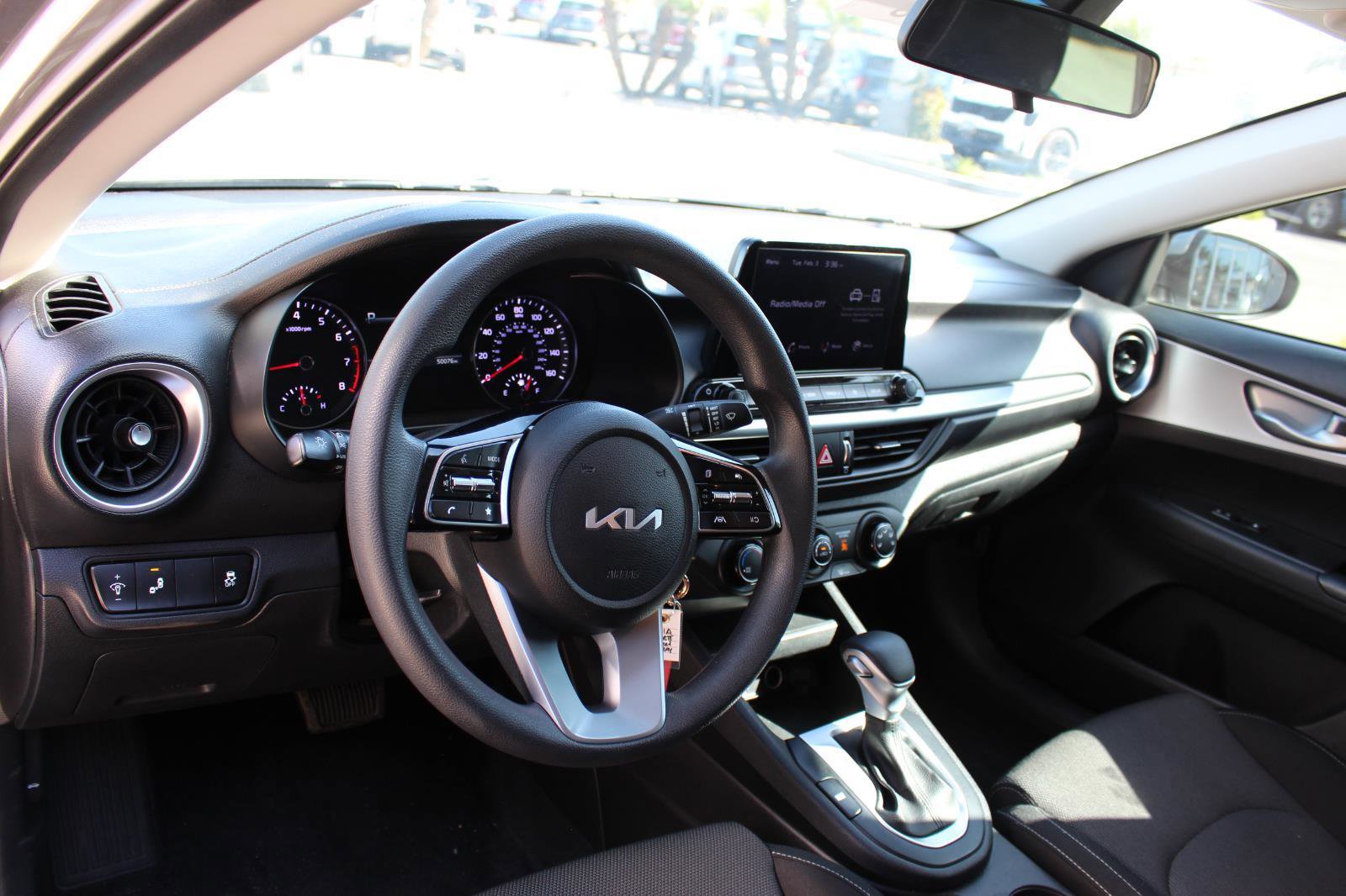 Certified 2023 Kia Forte LXS w/ LXS Technology Package image 17