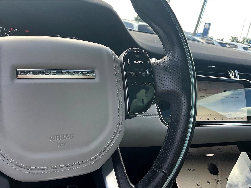 Used 2020 Land Rover Range Rover Evoque First Edition AWD/4WD image 12