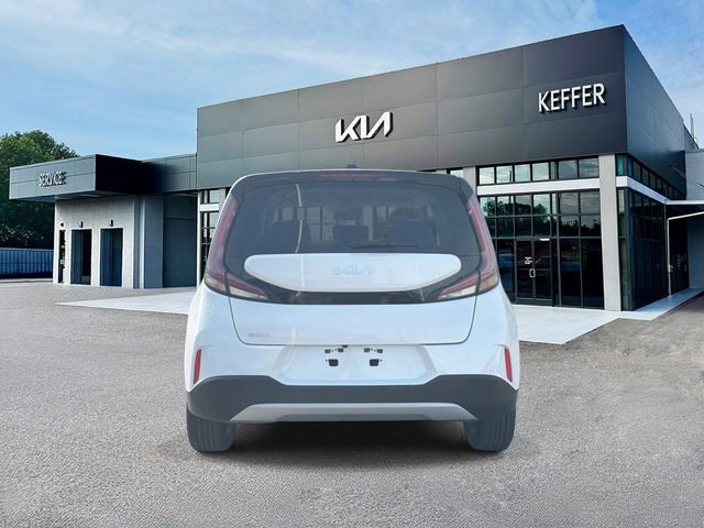 Certified 2024 Kia Soul LX w/ Option Group 015 image 7