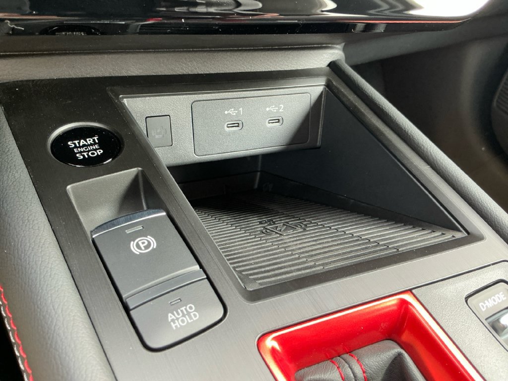 New 2026 Nissan Kicks SR w/ SR Premium Package FWD image 27