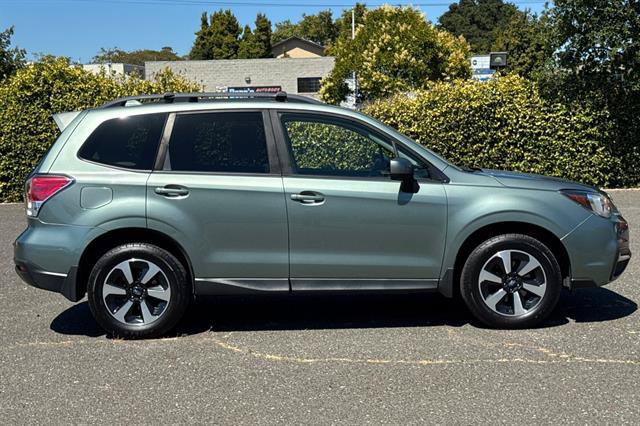 Used 2017 Subaru Forester 2.5i Premium w/ Rugged Package #1 AWD/4WD image 2