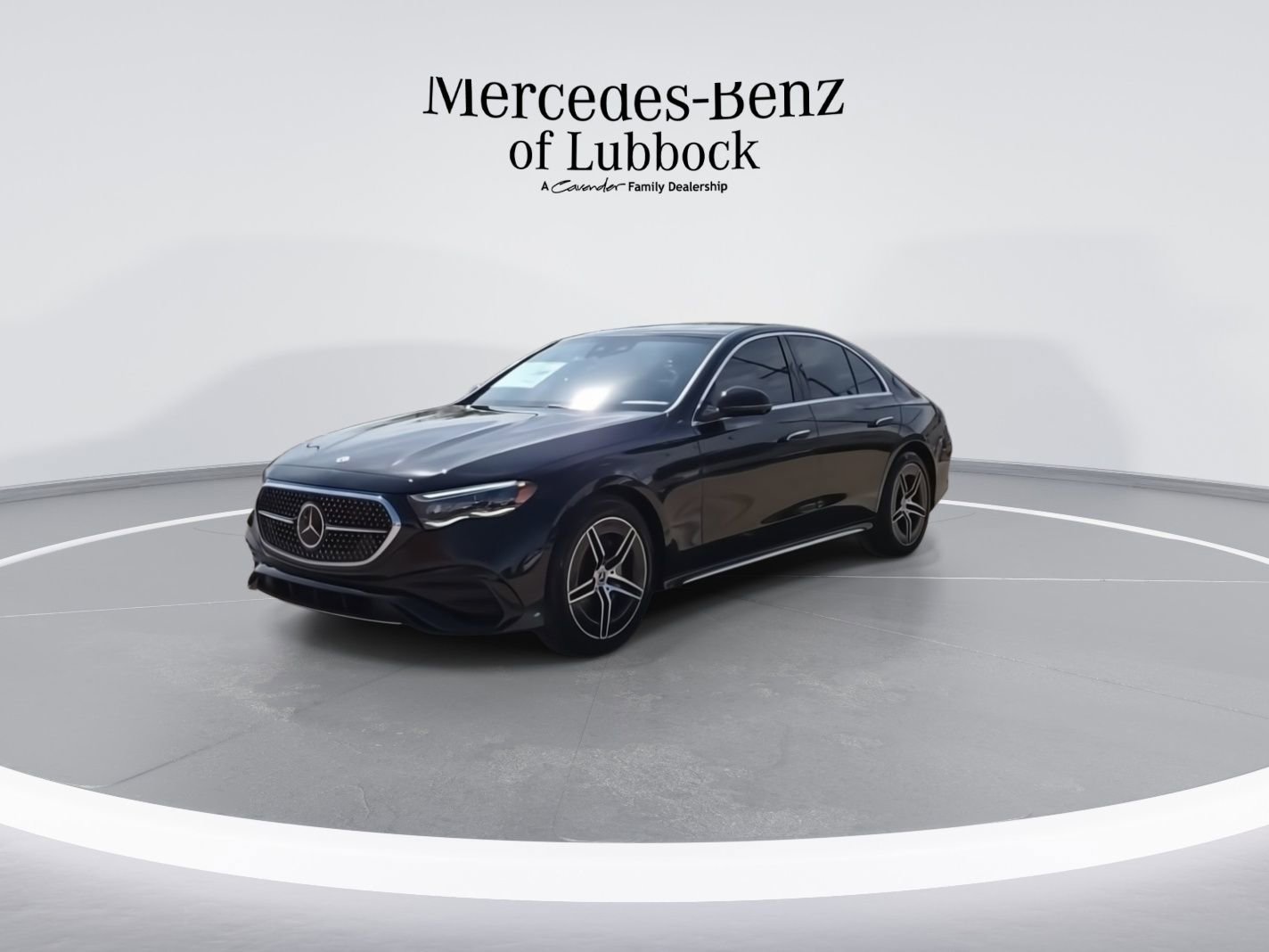 New 2025 Mercedes-Benz E 350 4MATIC Sedan image 4