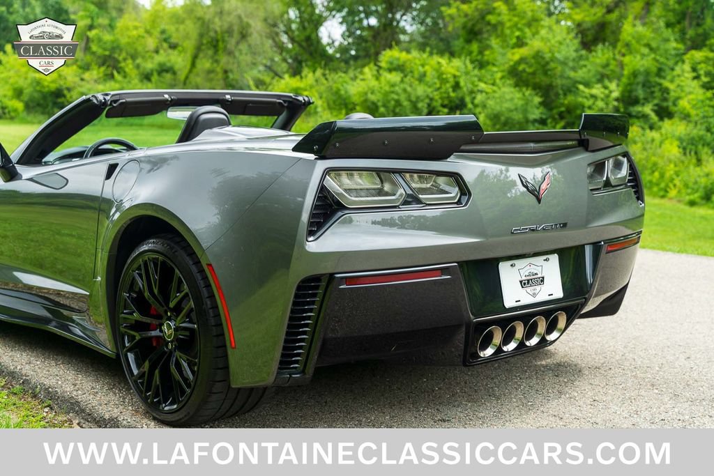 Used 2015 Chevrolet Corvette Z06 w/ 2LZ Preferred Equipment Group RWD image 35