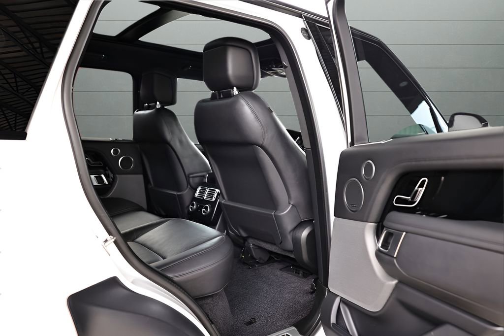 Used 2022 Land Rover Range Rover P525 Westminster Edition image 58